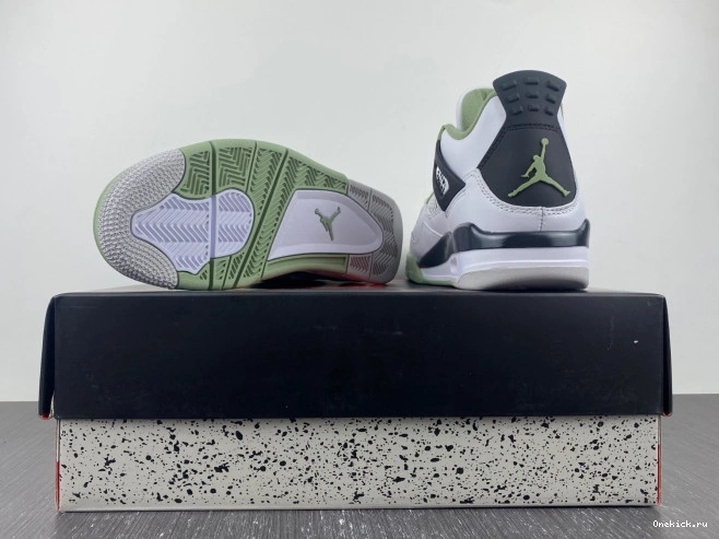 One Kick AQ9129-103 4 WMNS Air Jordan Seafoam 0817